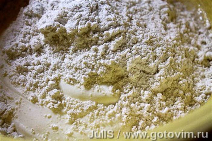 Курка з грибами в мультиварці 