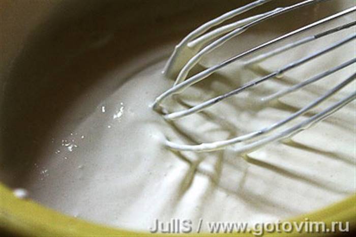 Курка з грибами в мультиварці 