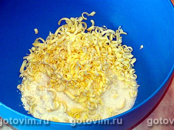 Малиновий коблер у мікрохвильовці