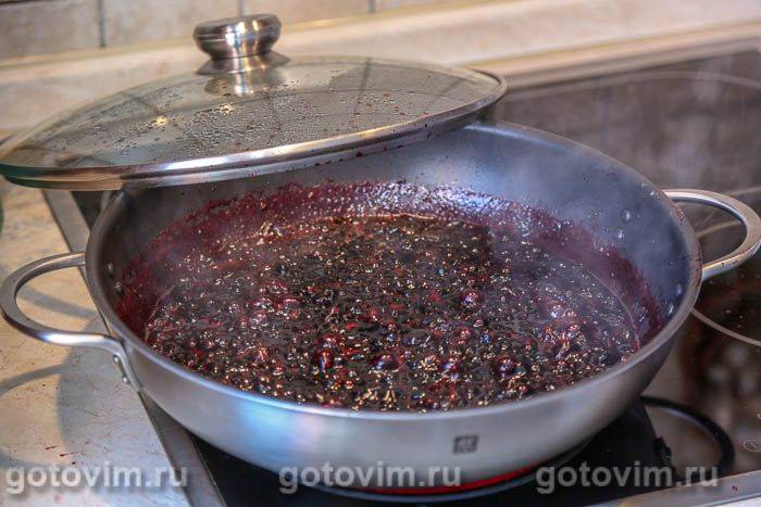 Варення з жимолості в сиропі