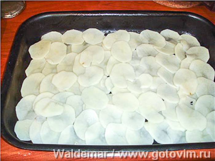 Картопляна запіканка з рибою 