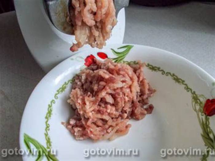 Котлети з кролика на пару