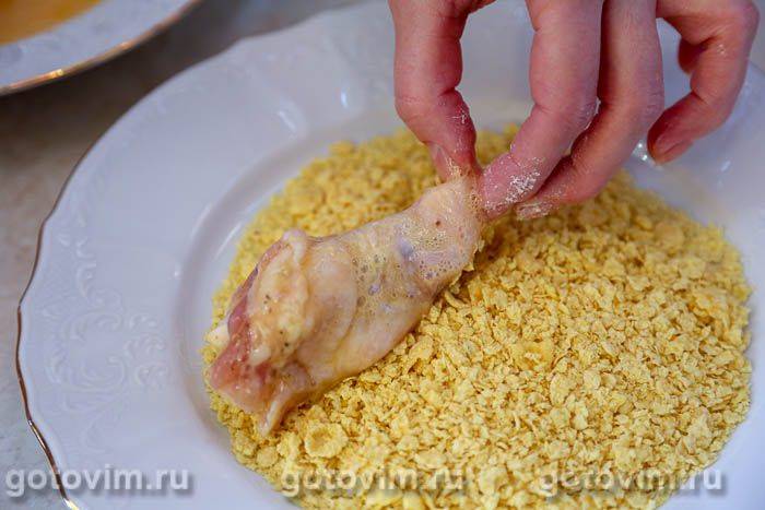 Курячі крильця в хрусткому паніруванні з кукурудзяних пластівців