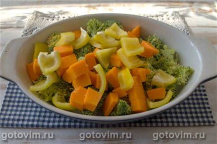 Броколі з гарбузом, запечені в духовці