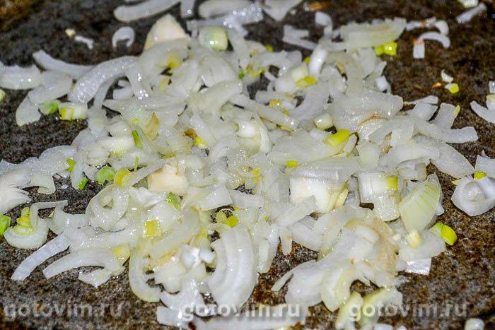 Рисова каша з сушеними грибами