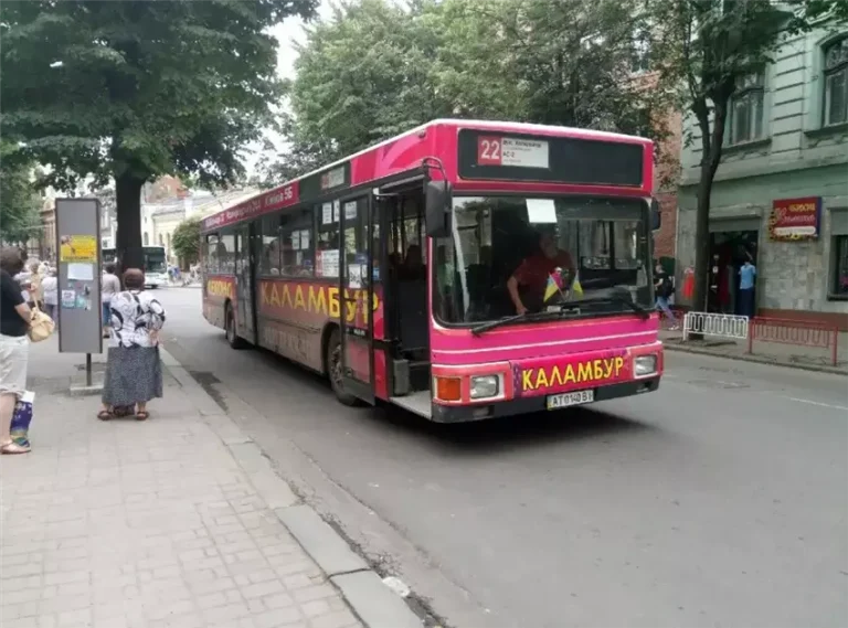 Все про маршрутку 345 в Ужгороді - від зупинки до зупинки