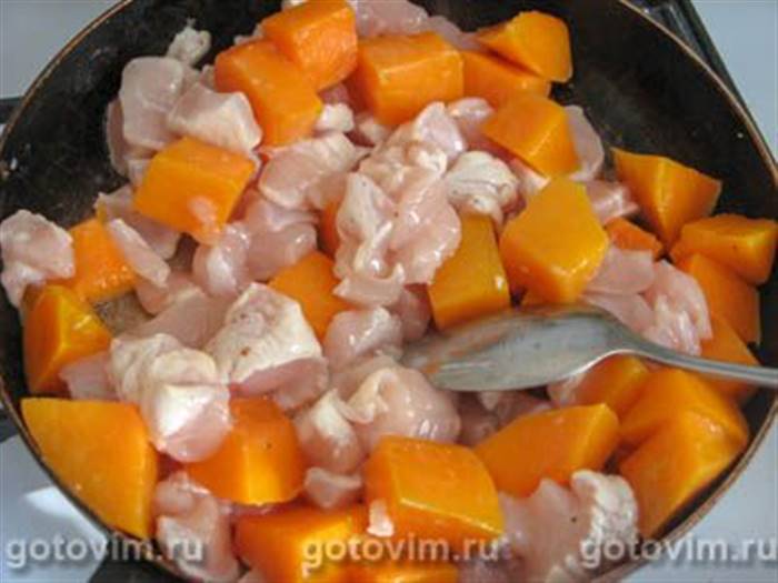 Гарбузова каша з куркою