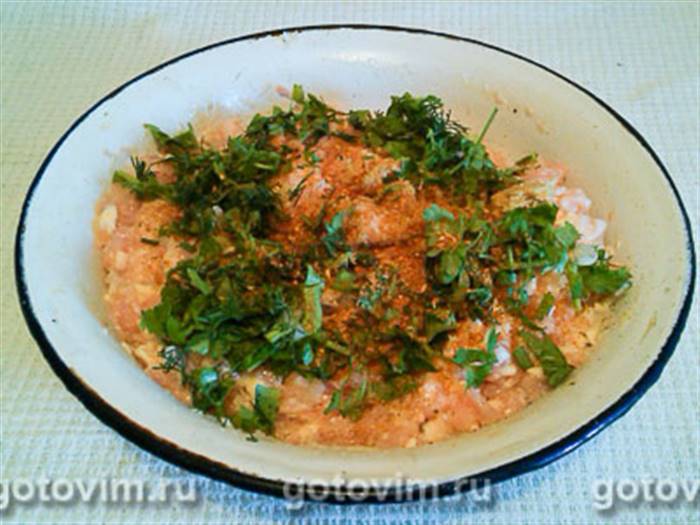 Курячі фрикадельки в часниковому соусі