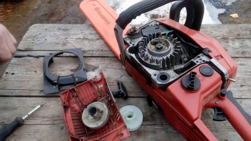 Як полагодити стартер бензопили самостійно без майстра