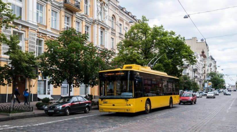 Як дістатися Києвом на 26 тролейбусі без зайвих клопотів